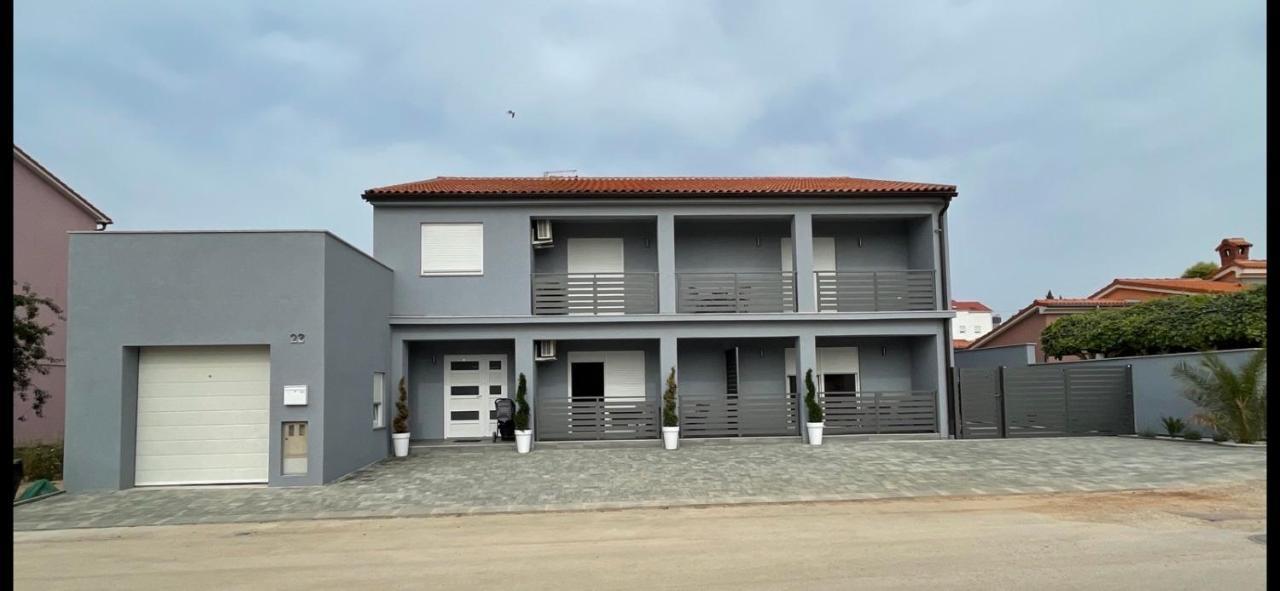 Villa Maleo Medulin Exterior foto