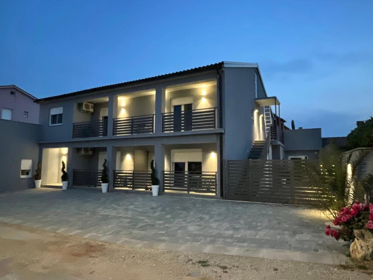Villa Maleo Medulin Exterior foto